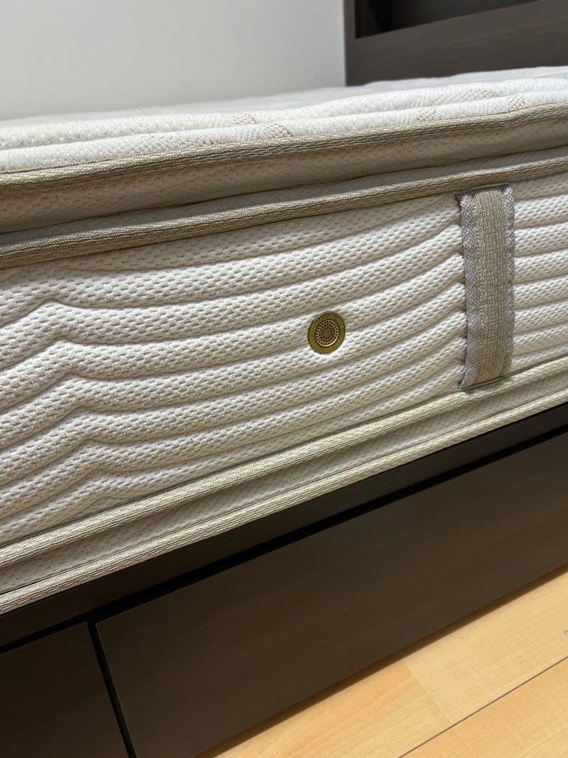 【最終掲載3/20まで！！】ベッドフレーム(シモンズ)