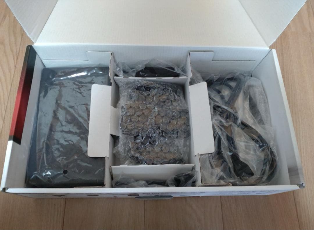 Nintendo Switch 本体＋マリオカート８デラックス