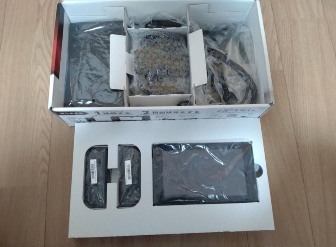 Nintendo Switch 本体＋マリオカート８デラックス