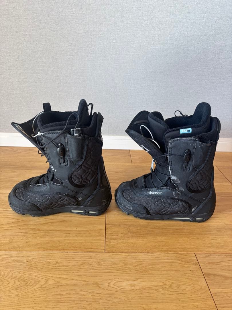 atomic スノーボード ビンディング付 ／訳ありブーツ無料！（希望者）