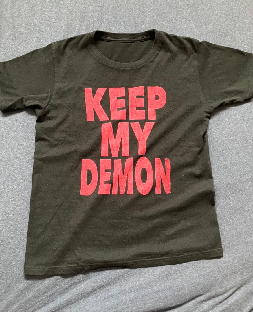 money sex888 keep my demon tシャツ