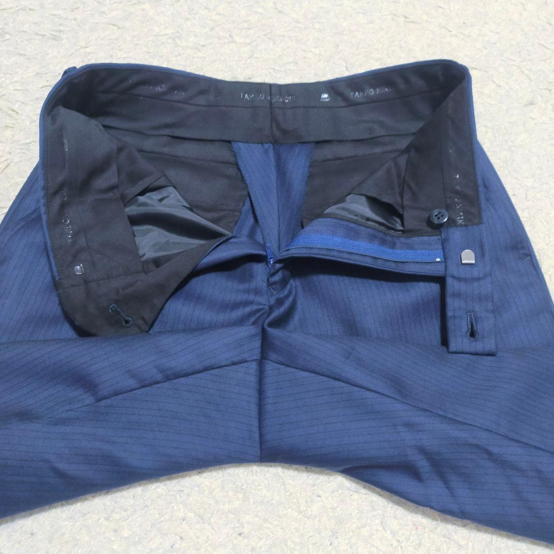 【紳士の装い】タケオキクチ×御幸毛織・スリーピーススーツ・ネイビーストライプ・S