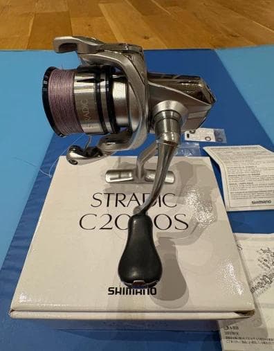 SHIMANO 19 STRADIC C2000S スピニングリール e115