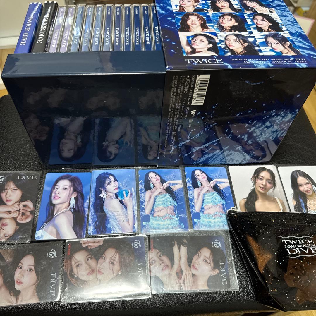 TWICE DIVE BOX 777セット限定　他トレカ&CDセット