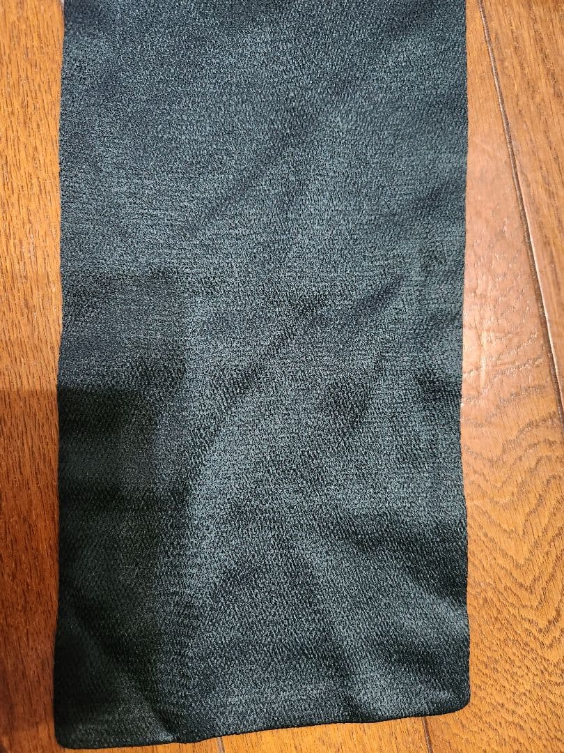 アンドゥムルメステール　ファー襟付きロングスカーフ 黒と緑　ショッパー付き！