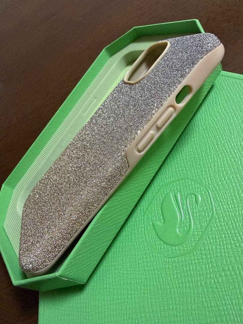 SWAROVSKI iPhone15ケース グラデーション