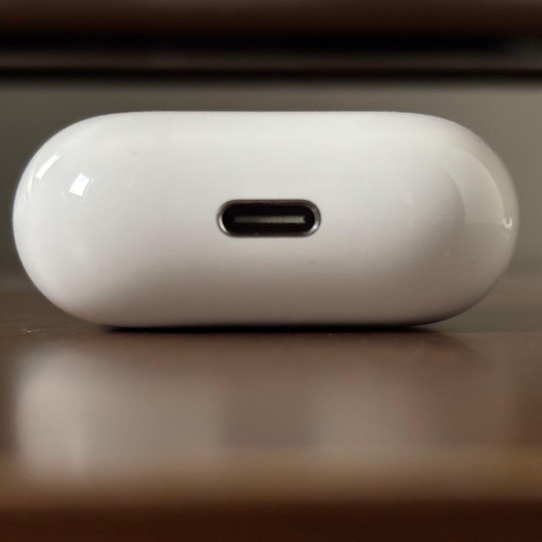 AirPods 4 ノイズキャンセリングなし