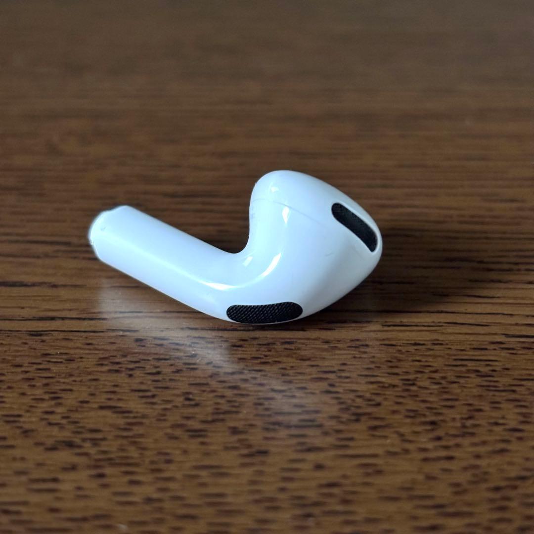 AirPods 4 ノイズキャンセリングなし