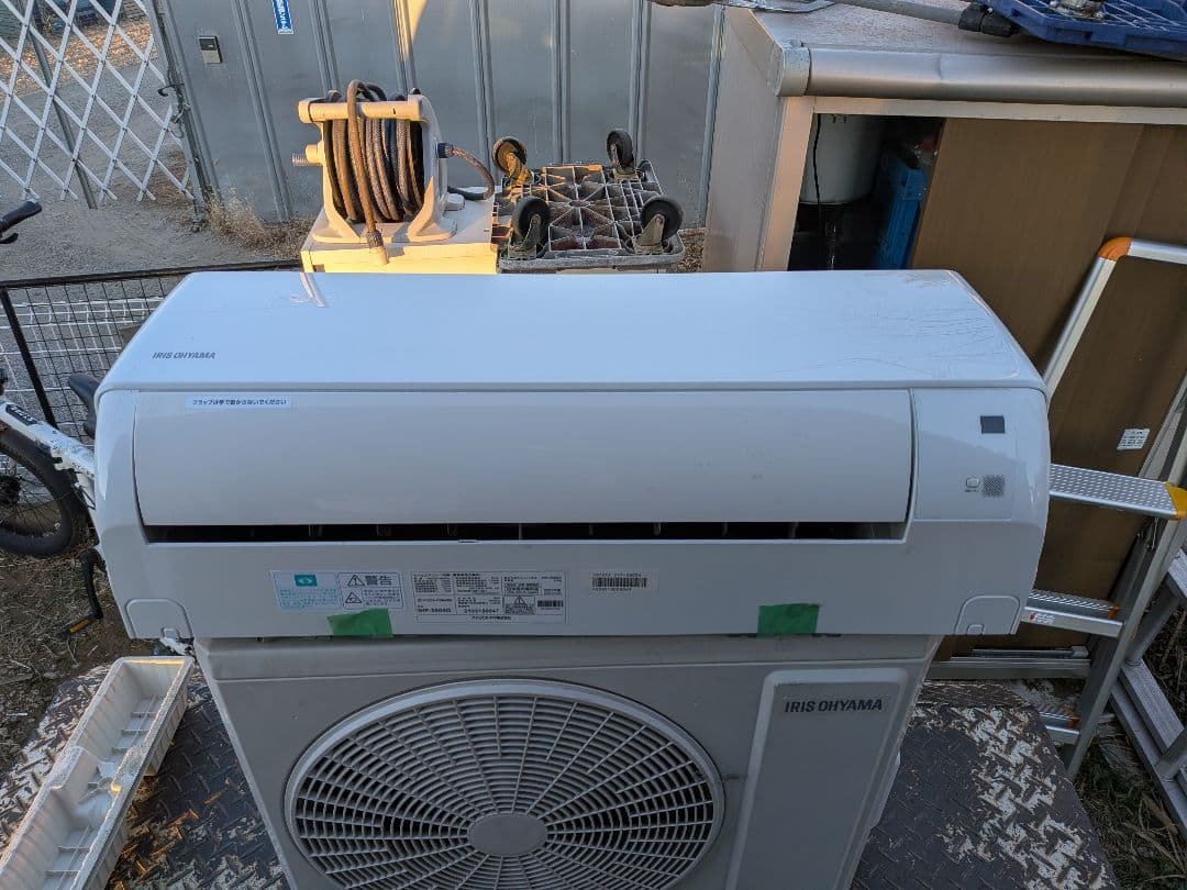 アイリスオーヤマ ・ルームエアコン IHF-3605G・12畳用・2021年製