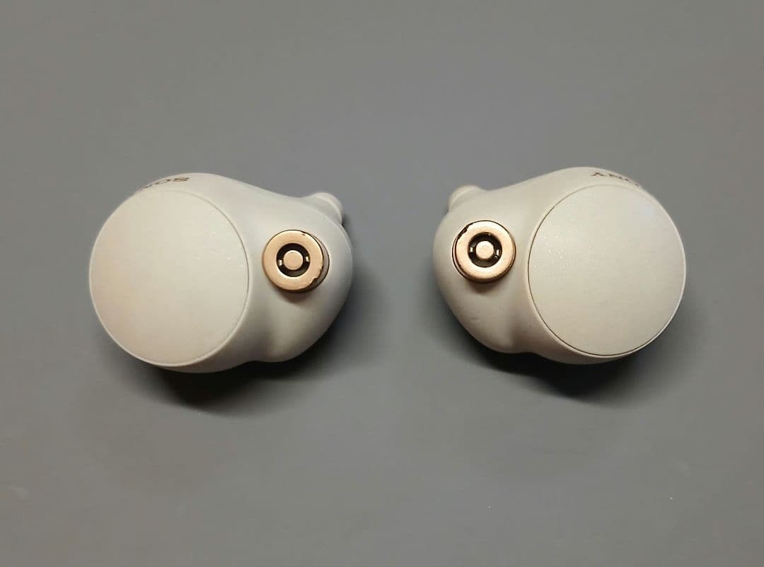 SONY　WF-1000XM4　ワイヤレス　ノイズキャンセリング　イヤホン　⑤