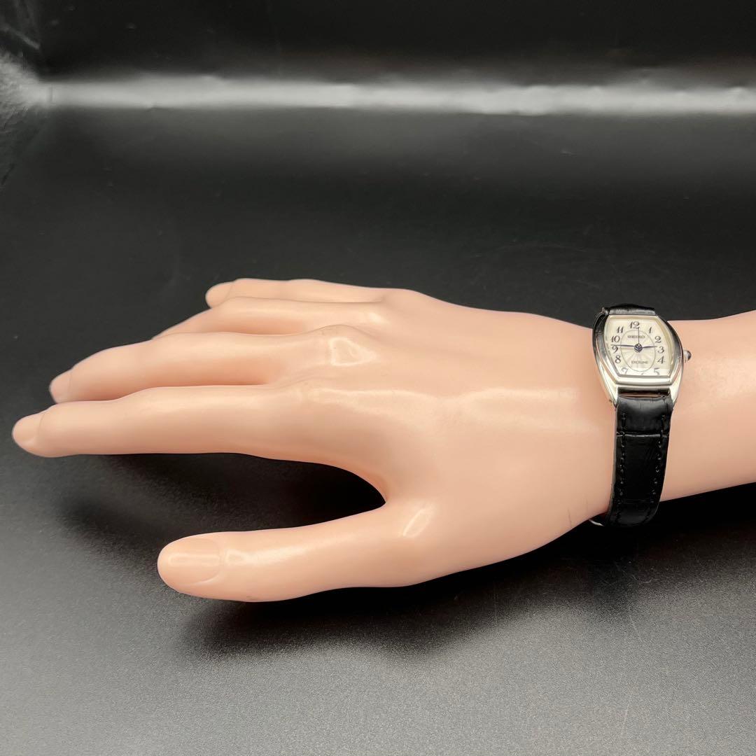 稼動　腕時計　SEIKO セイコー　エクセリーヌ　新品ベルト　新品電池　J83