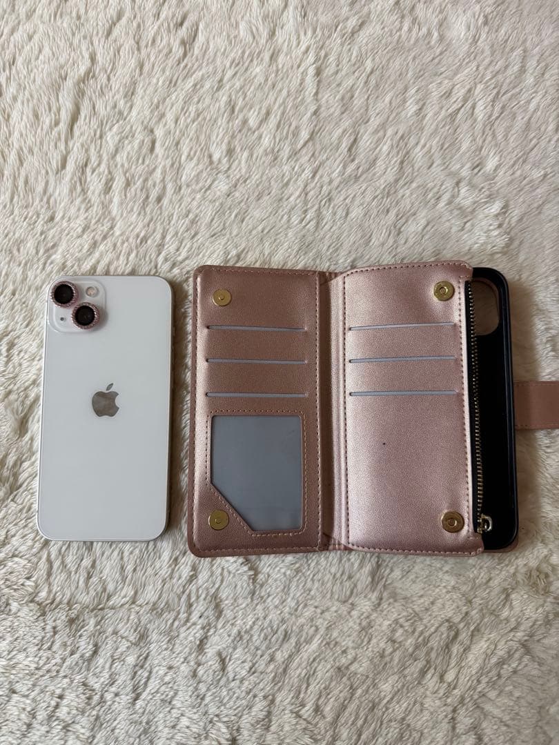 (バッテリー87%)Apple iPhone 13 本体 女性使用ケース３点付