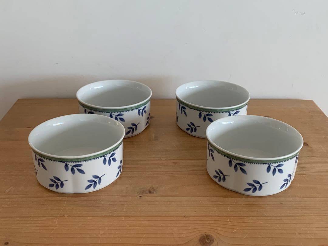 【希少】Villeroy & Boch スイッチ3スープボウル3個+おまけ1個