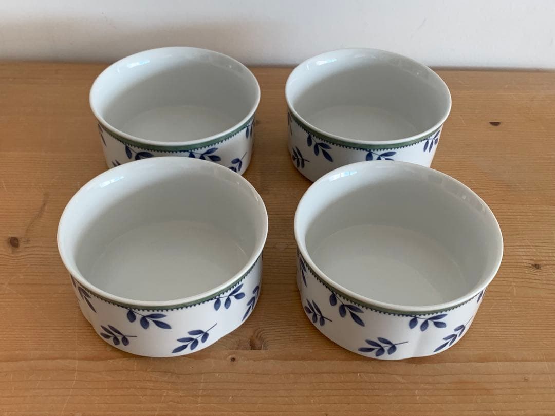 【希少】Villeroy & Boch スイッチ3スープボウル3個+おまけ1個