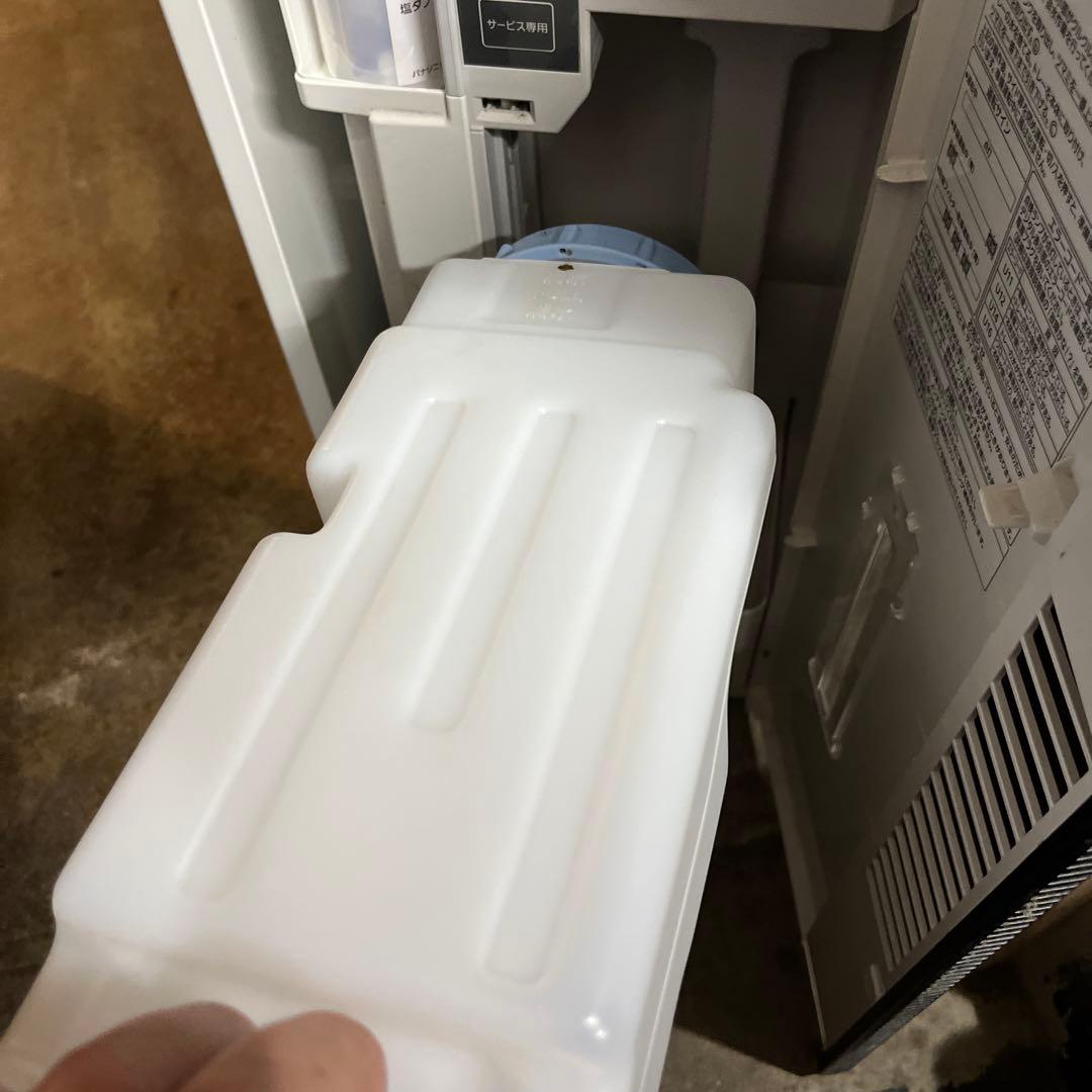 16　Panasonic 空気清浄機 F-MV2100