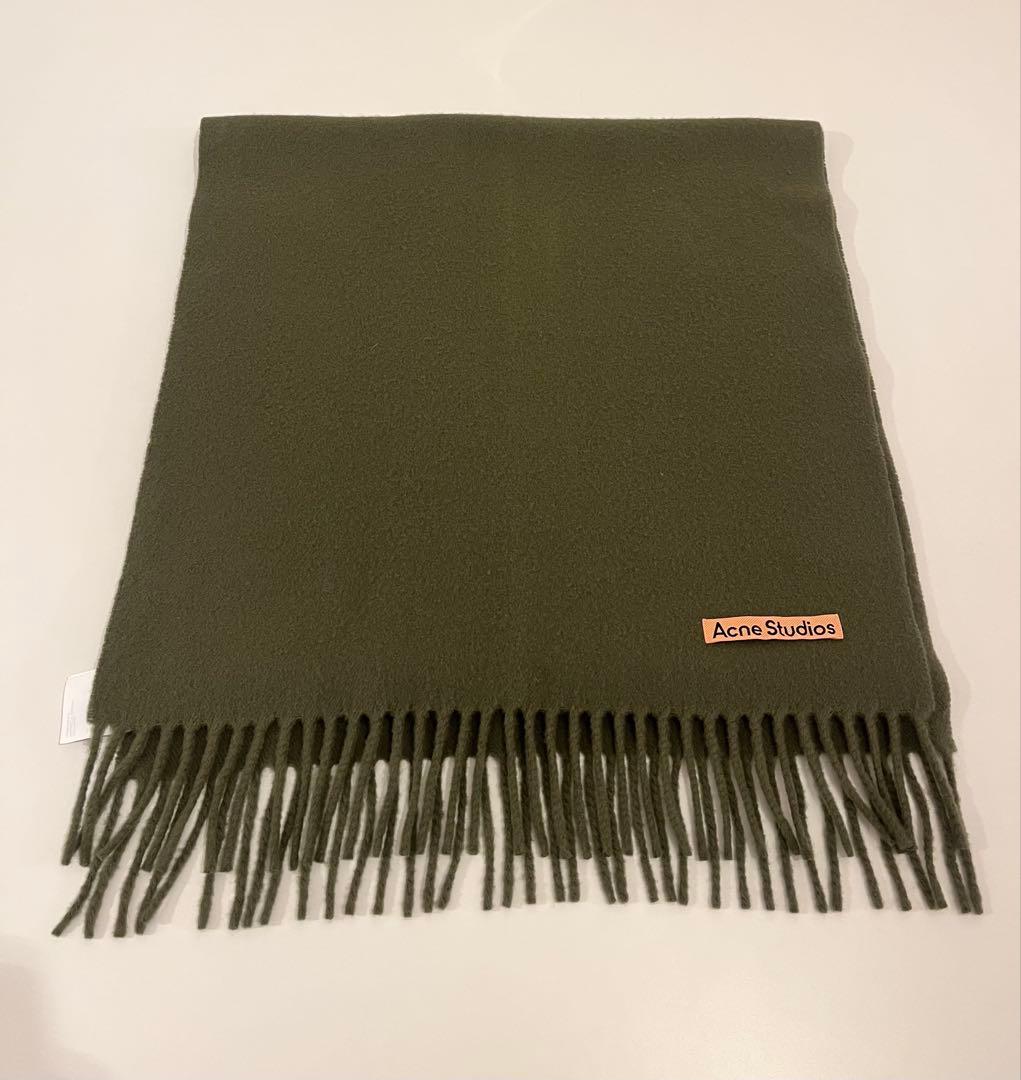 Acne Studios マフラー　tomorrowland