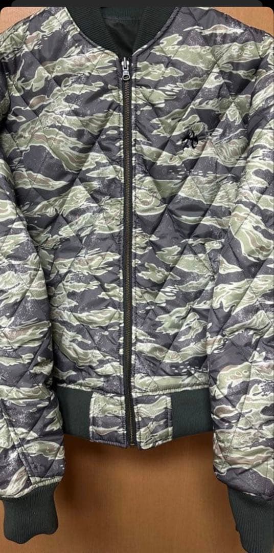 ジャケット・アウター ANTIMID REVERSIBLE MA-1 JACKET