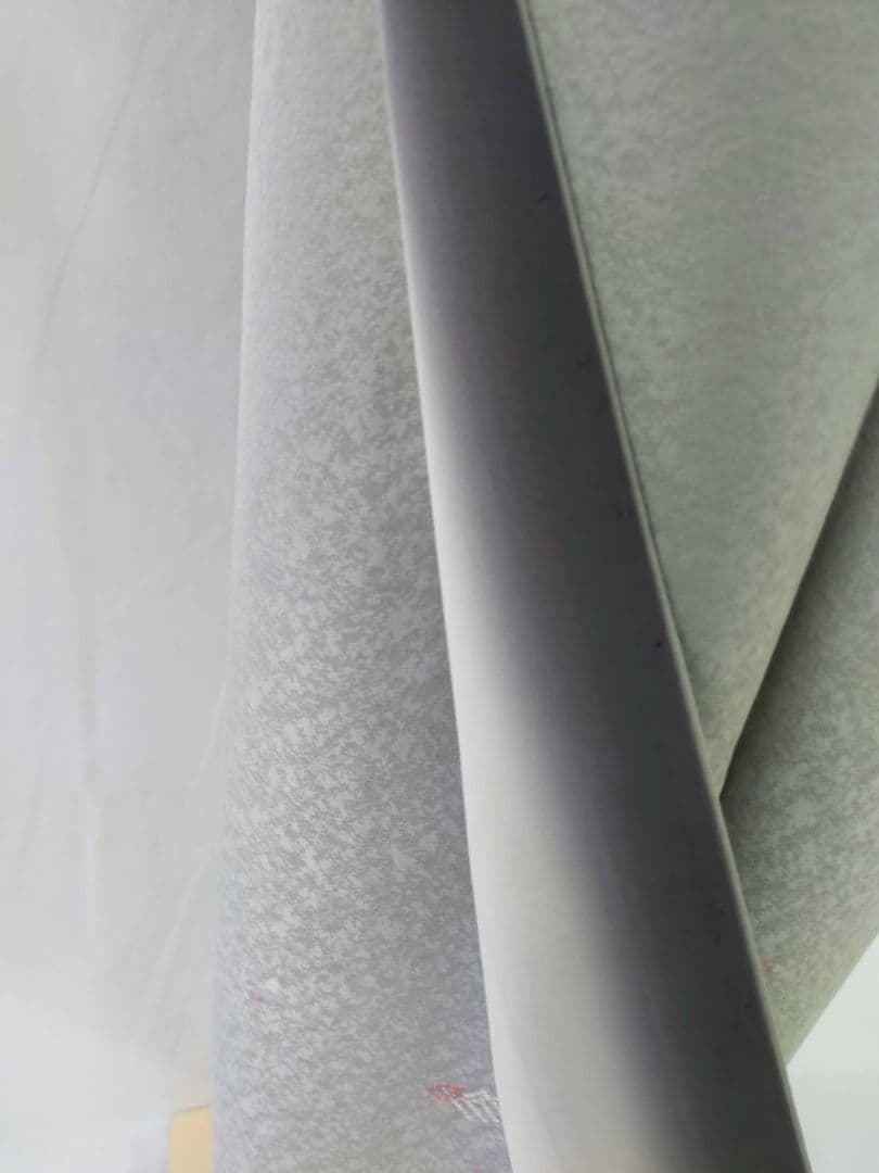 美品 正絹袷 友禅小紋 源氏香 飛び柄 ライトグレー 上品小紋