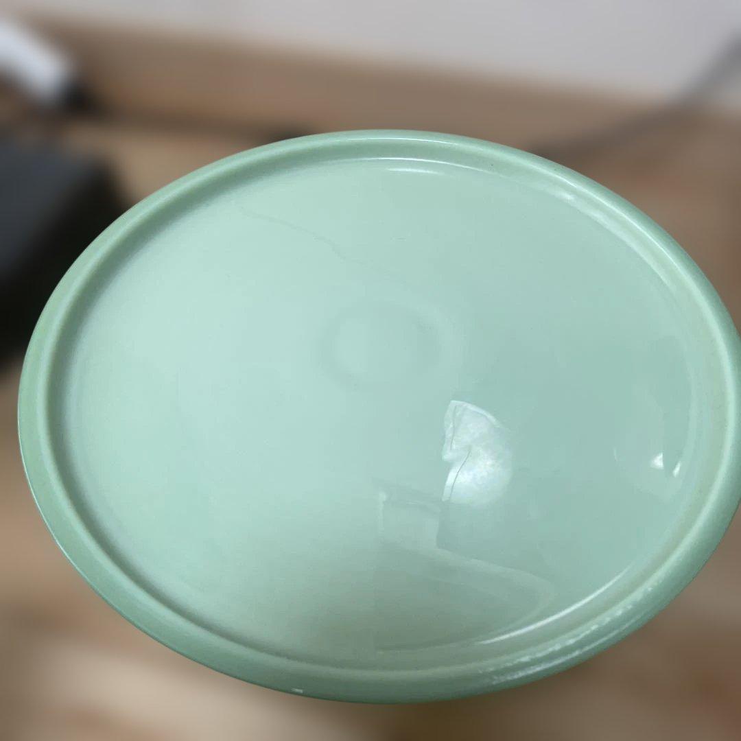 ジェダイ　蓋付きケーキスタンド