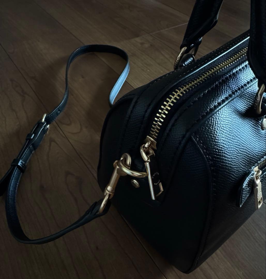 COACH ブラック ボストンショルダーバッグ