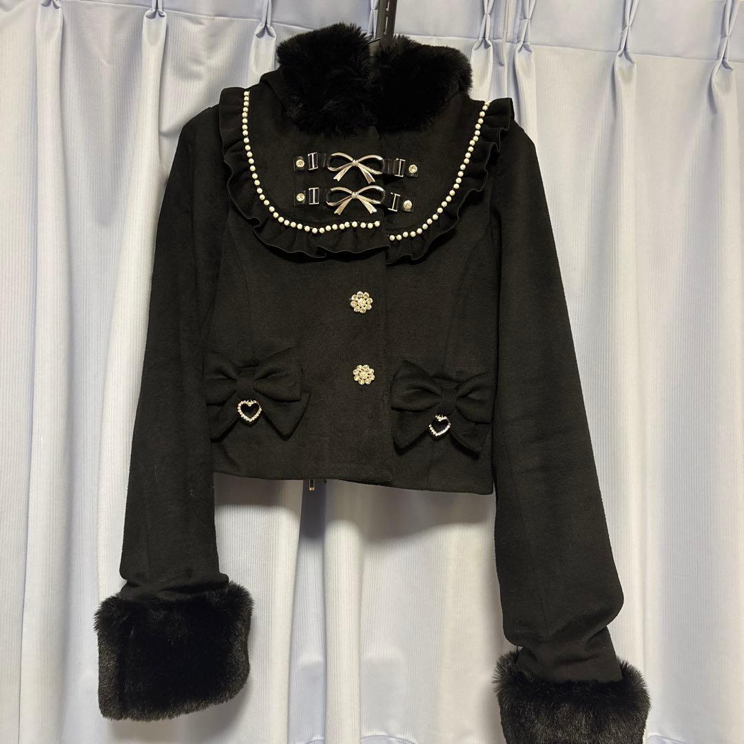 NOEMIE ノエミー ヨークフリルドーリーショートコート 黒