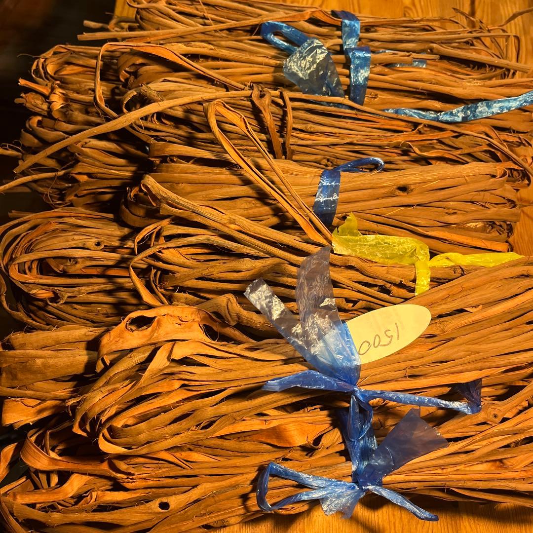 山葡萄の蔓　S級品 1500g かごバック材料