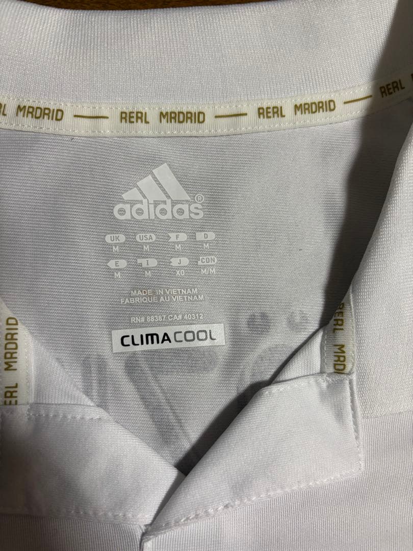 REAL MADRID ÖZIL 10番 シャツ