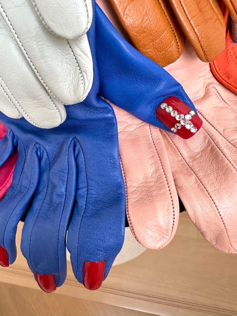 イタリア製の山羊革手袋付　ハット帽子　カラフル　1点物ハンドメイド　アートハット