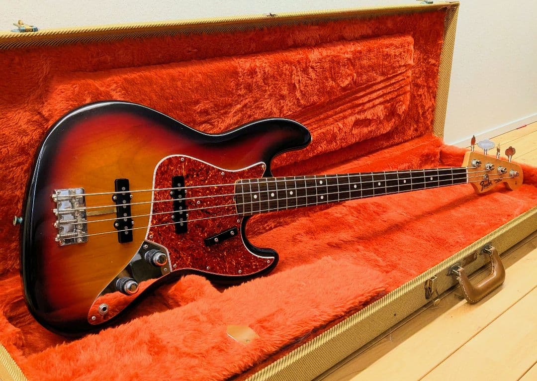 ベース Fender USA American Vintage 64 jazz bass
