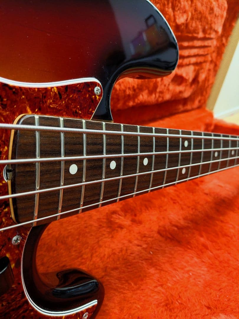 ベース Fender USA American Vintage 64 jazz bass