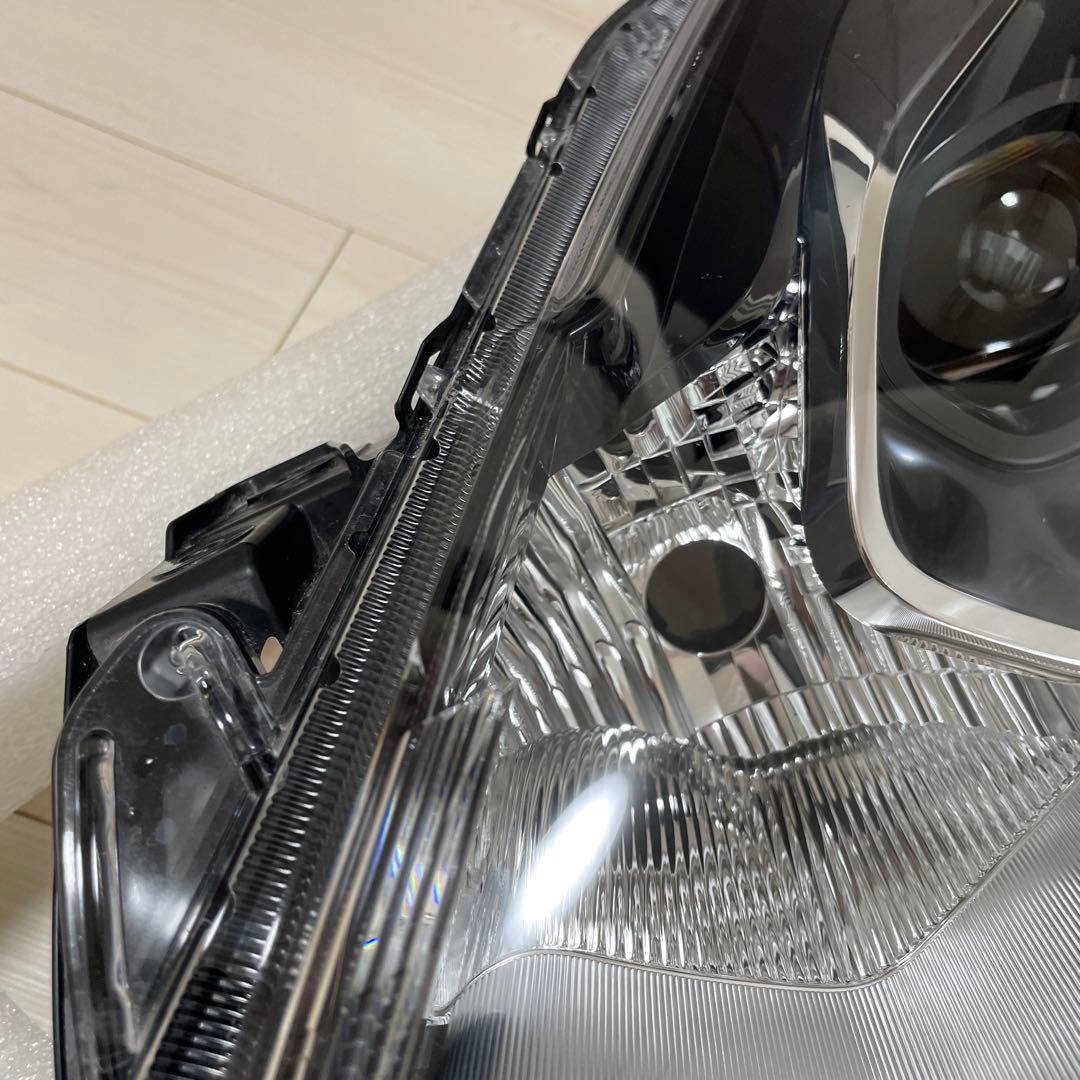 スズキ ZC33S スイフトスポーツ ヘッドライト 左 LED ヘッドランプ