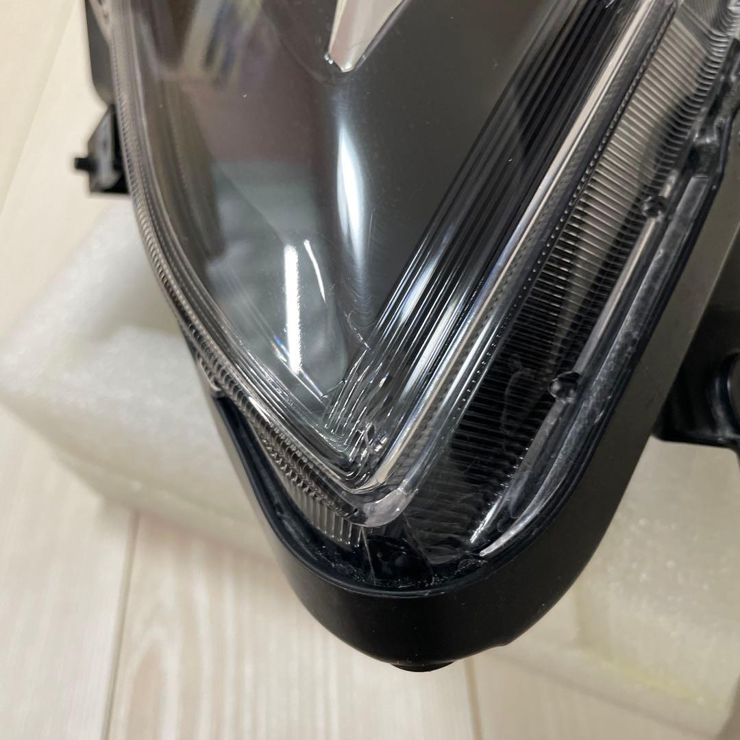 スズキ ZC33S スイフトスポーツ ヘッドライト 左 LED ヘッドランプ