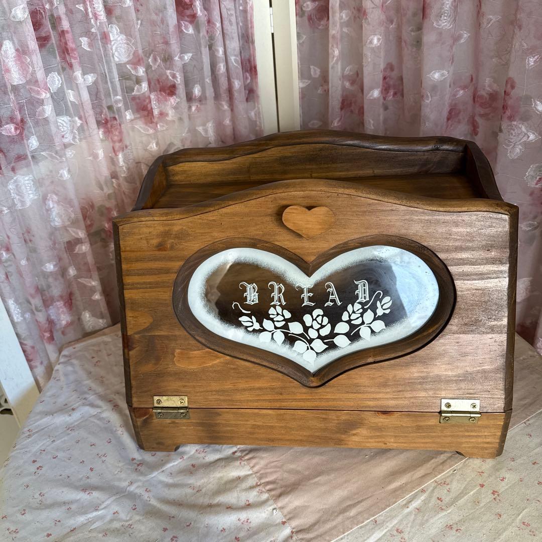 ハートローズ ブレッドボックスス ブラウン ハート型のガラスフレンチカントリー