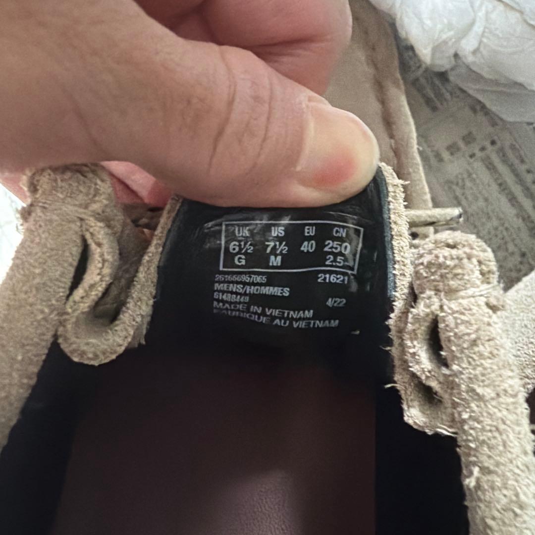 CLARKS ワラビー GORE-TEX ベージュ