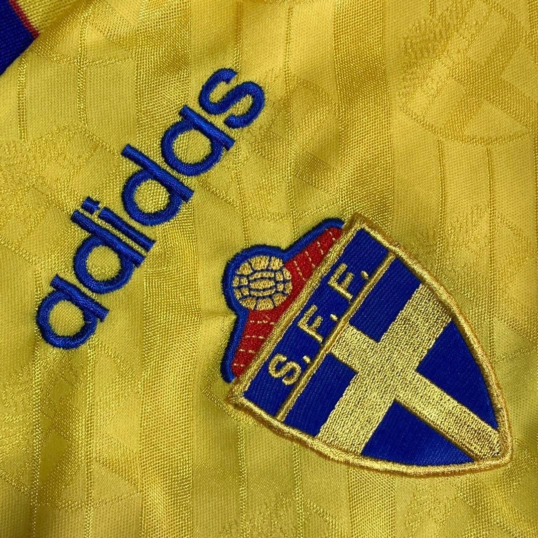 スウェーデン代表　ユニフォーム①