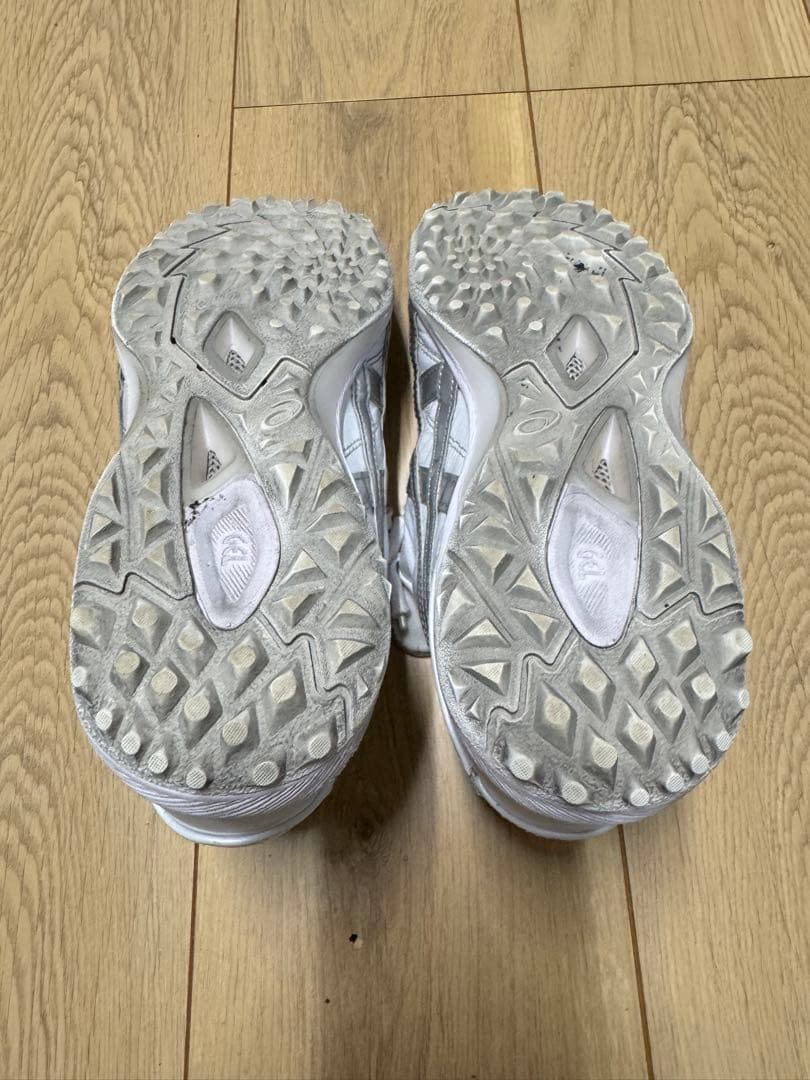 アシックス　トレーニングシューズ　asics c3 ff tf 25.5