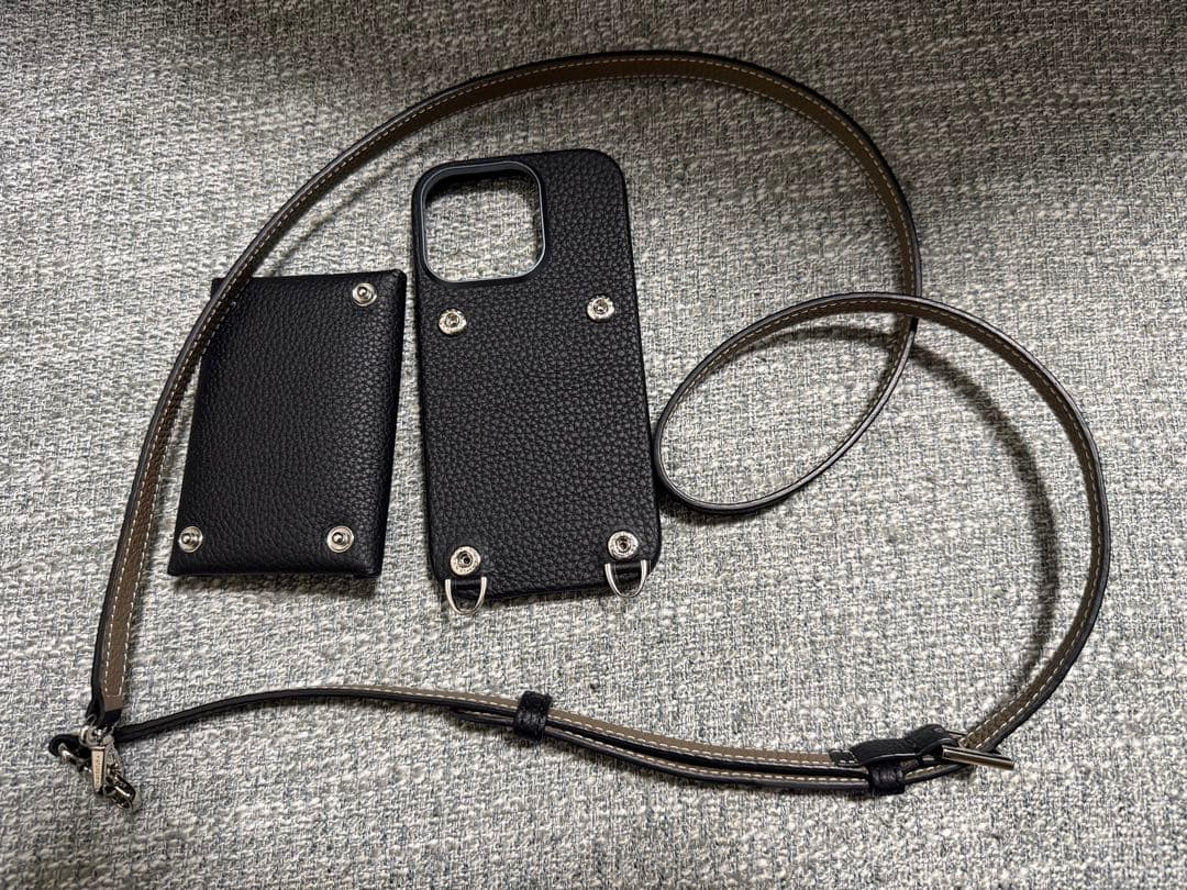 BONAVENTURA iPhone16Proケース　スナップボタン付き