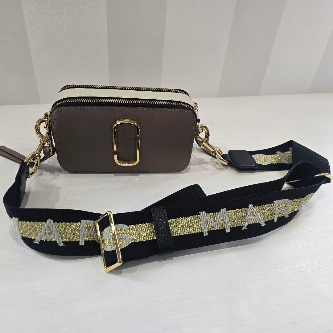 MARC JACOBS ザ スナップショット　カメラバッグ
