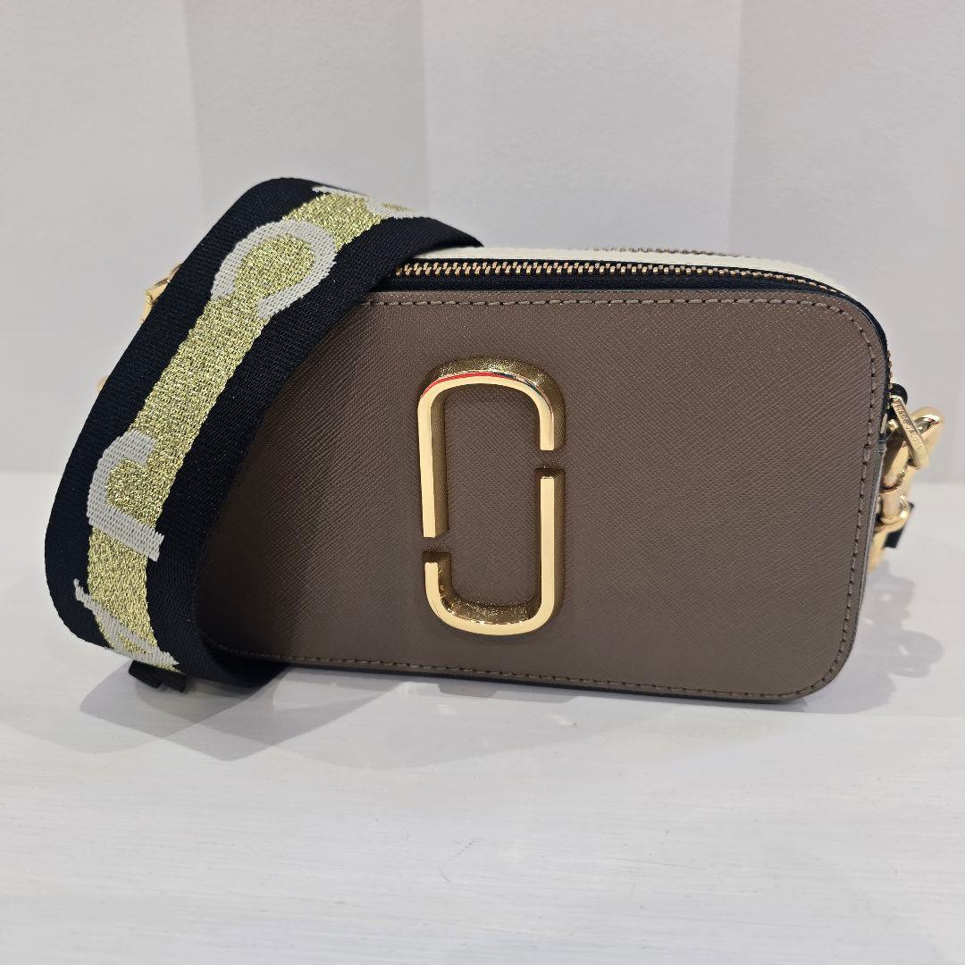 MARC JACOBS ザ スナップショット　カメラバッグ