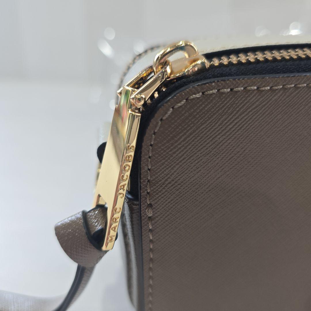MARC JACOBS ザ スナップショット　カメラバッグ