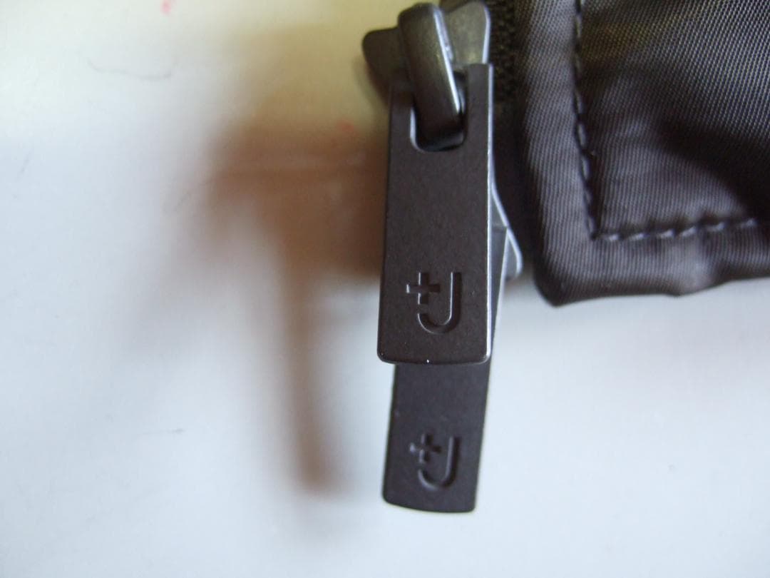 ユニクロ＋J　ハイブリッドダウンオーバサイズMA-1ブルゾンSサイズ【GRAY】