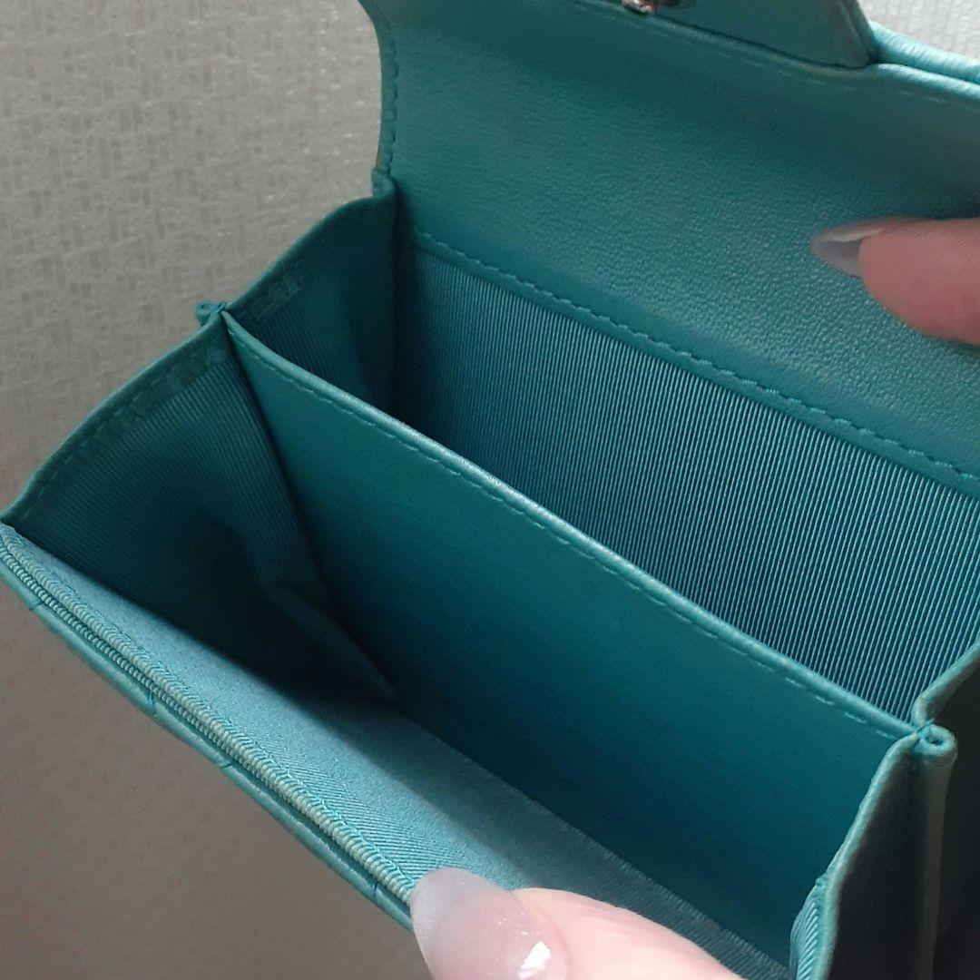 CHANEL ケース ターコイズブルー シャネル