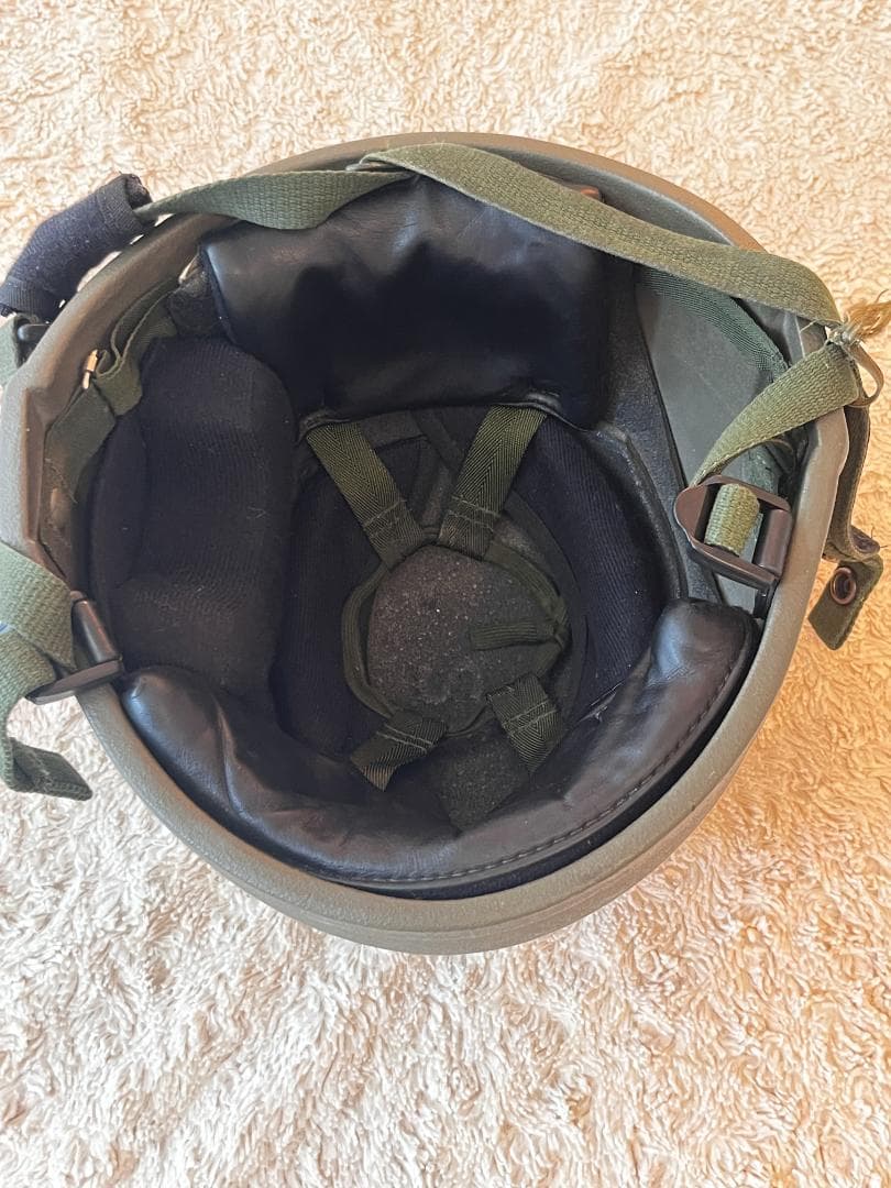 イギリス軍 MK6 ケブラー　軍ヘルメット　未使用実物