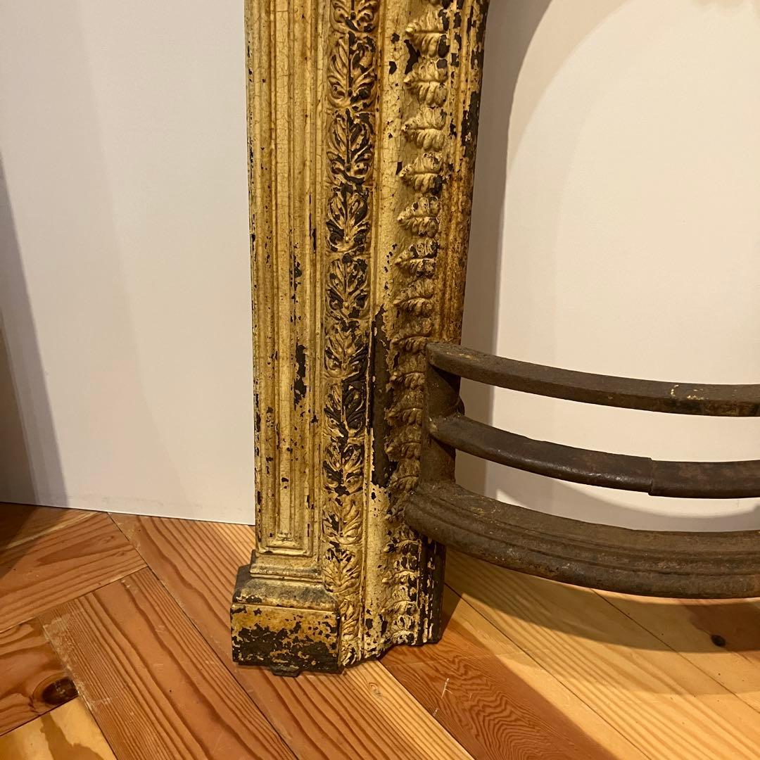 アンティーク　白マントルピース　鉄製