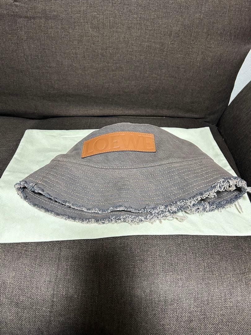 新品未使用『LOEWE』デニムハット　グレー