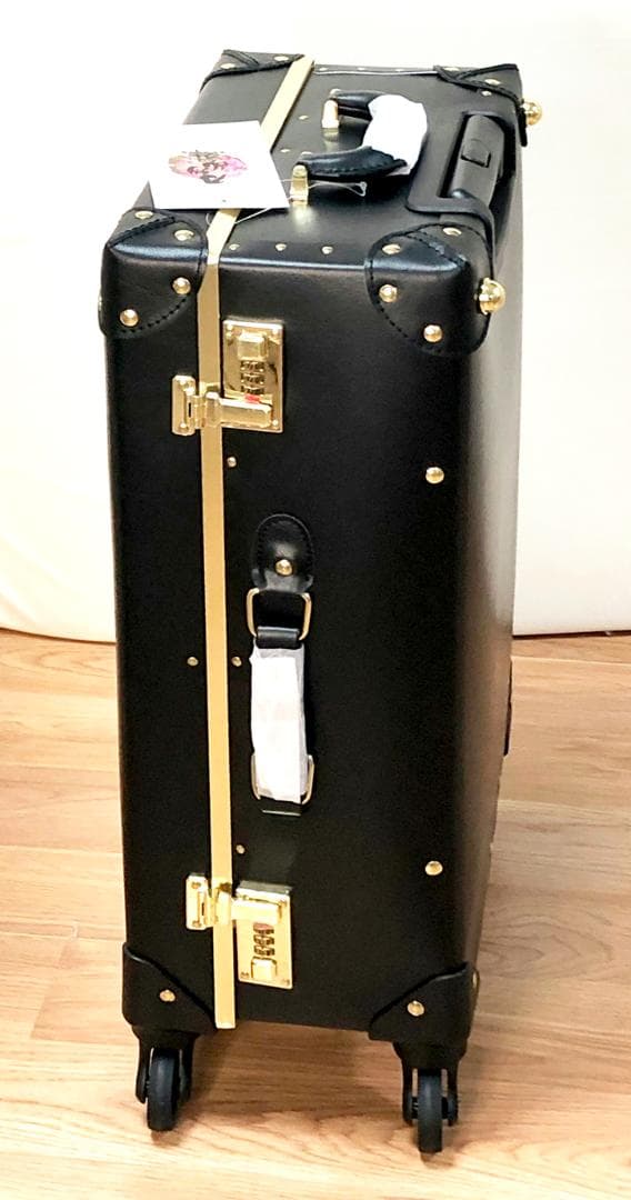 新品未使用　『刀剣乱舞　トランク型キャリーケース』　バンダイ