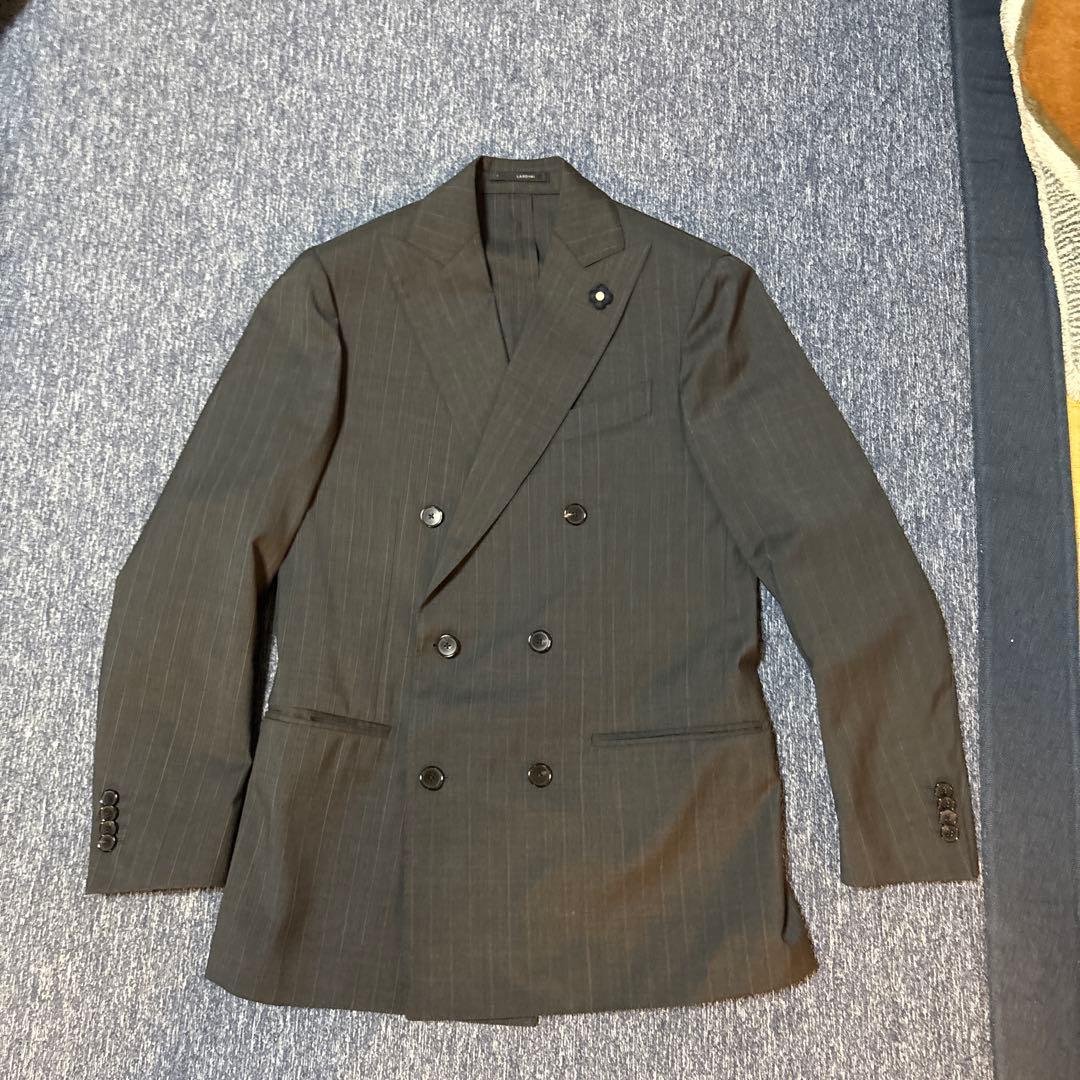 LARDINI ダブルブレストスーツ グレー ピンストライプ