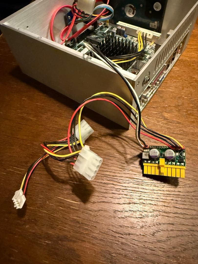 アルミケース　ミニPC