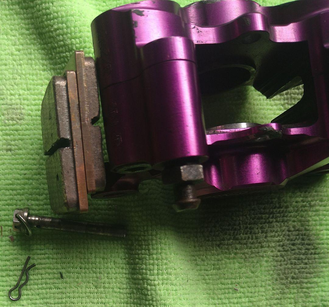 BERINGER 84mm ブレーキキャリパー