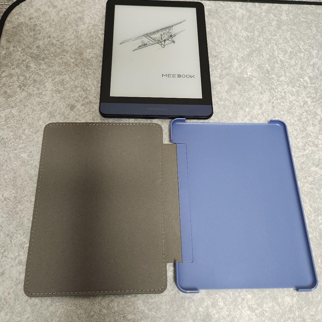 Meebook M6 ケース付きです。